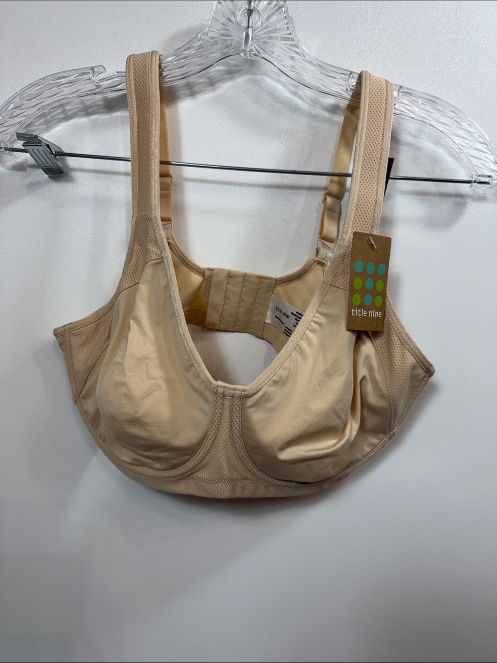 Title Nine tan underwire sports bra size 34D. NWT.